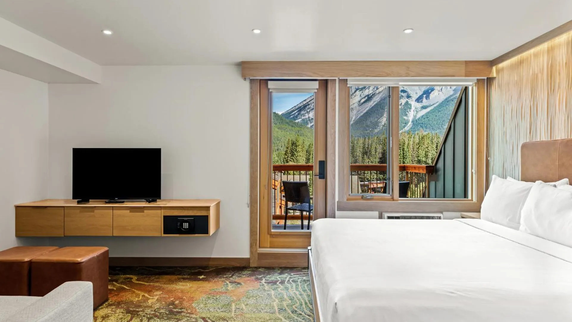 Otter Hotel Banff 4*,