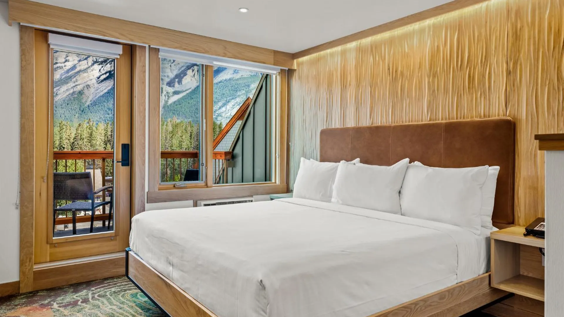Otter Hotel Banff