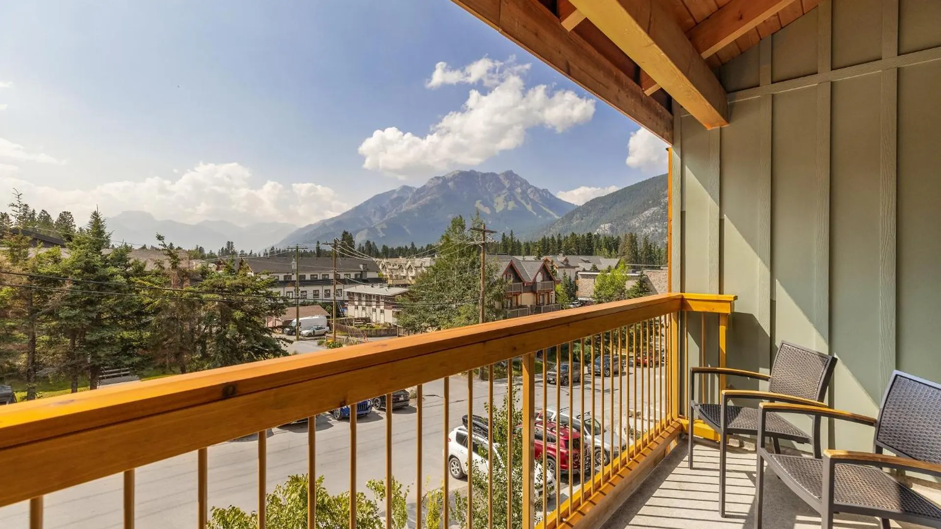 Otter Hotel Banff